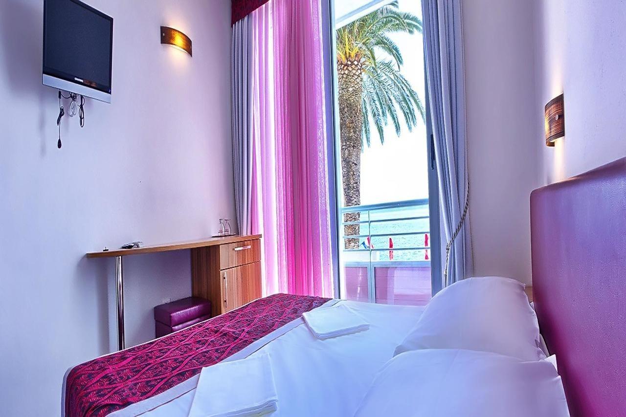 Hotel Sirena Podgora Ngoại thất bức ảnh