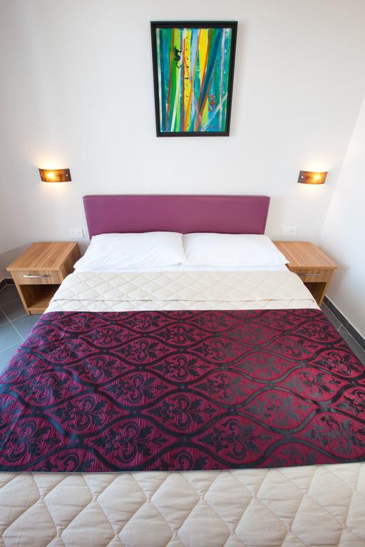 Hotel Sirena Podgora Ngoại thất bức ảnh